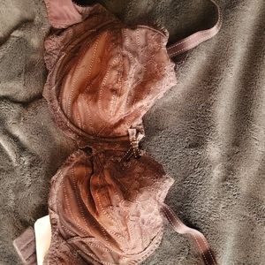 Chantelle bra 36D, brown with lace